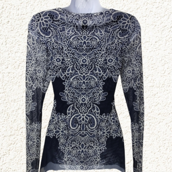 INC INTERNATIONAL CONCEPTS SEMI SHEER NYLON TOP-SMALL-FLORAL RHINESTONE - Picture 7 of 8